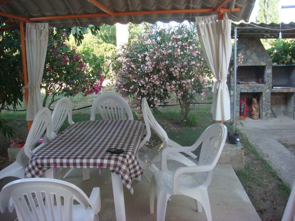 Villa Angela Sykia Exterior foto